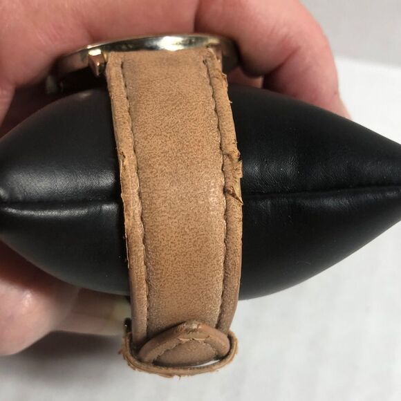 QRTZ Watch New Battery - Picture 5 of 9